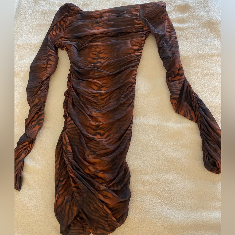 ThatsSoFetch NWT Long-Sleeve Dress π€ - Picture 3 of 3